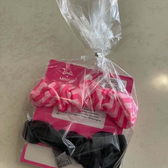 Barbie 💖 MINISO Hair Bands 💖 - Picture 12 of 15